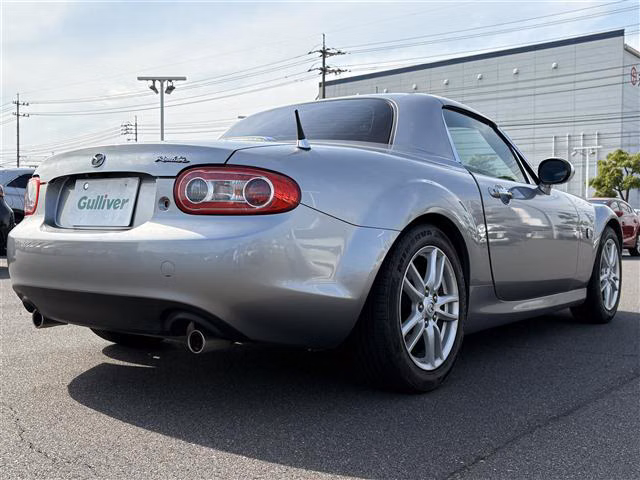 MAZDA ROADSTER