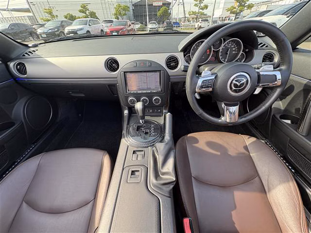 MAZDA ROADSTER