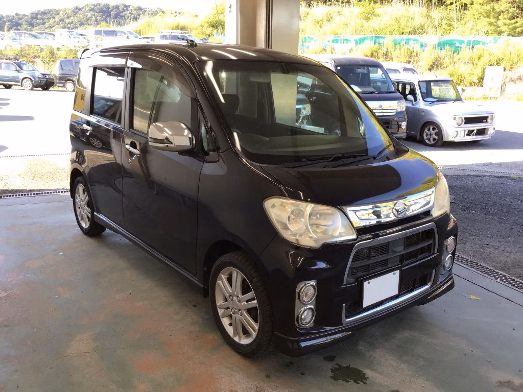 DAIHATSU TANTO EXE