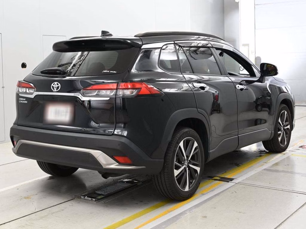 TOYOTA COROLLA CROSS