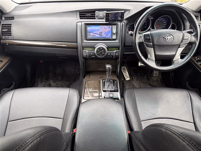 TOYOTA MARK X