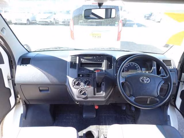 TOYOTA LITE ACE