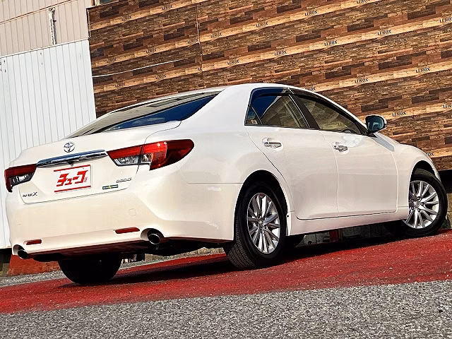 TOYOTA MARK X