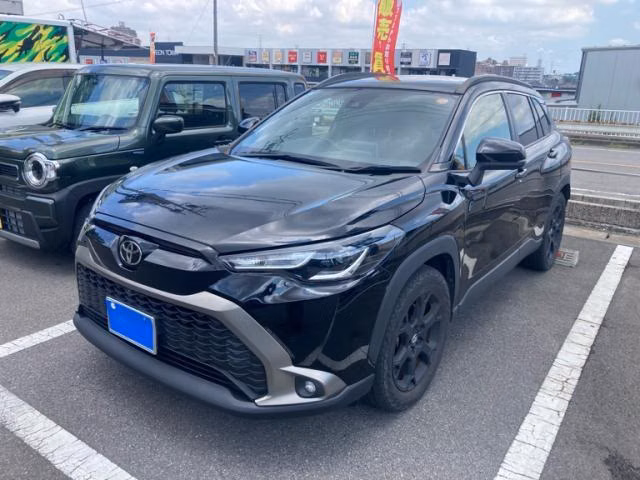 TOYOTA COROLLA CROSS