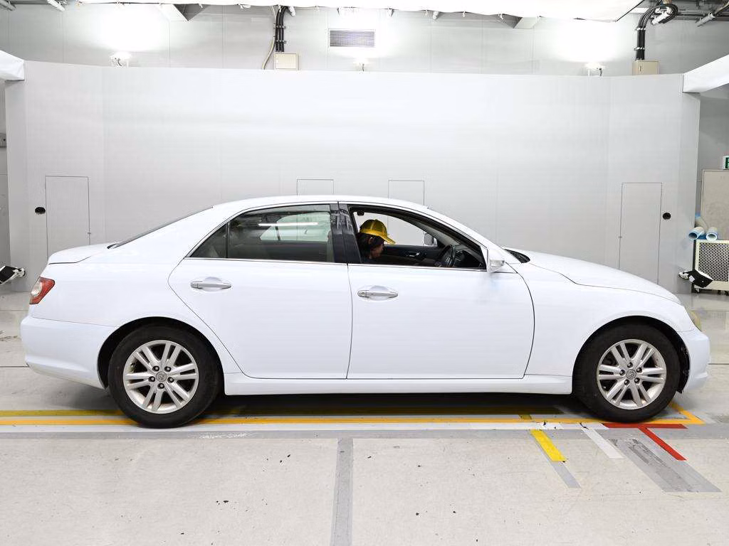 TOYOTA MARK X