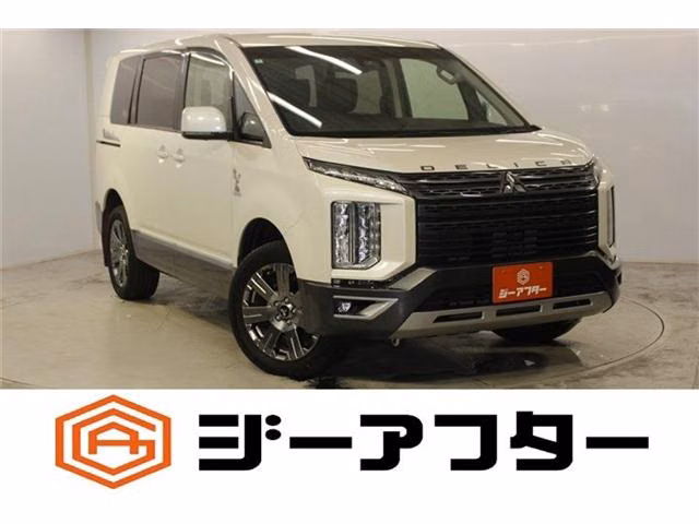 MITSUBISHI DELICA D:5