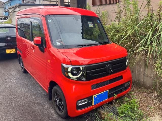 HONDA N-VAN