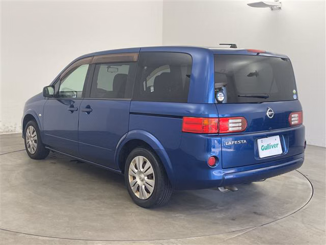 NISSAN LAFESTA