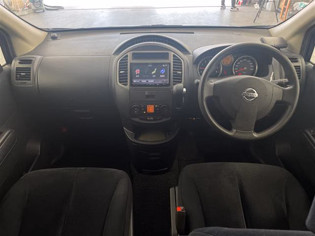 NISSAN LAFESTA