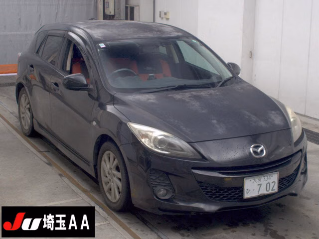 MAZDA AXELA