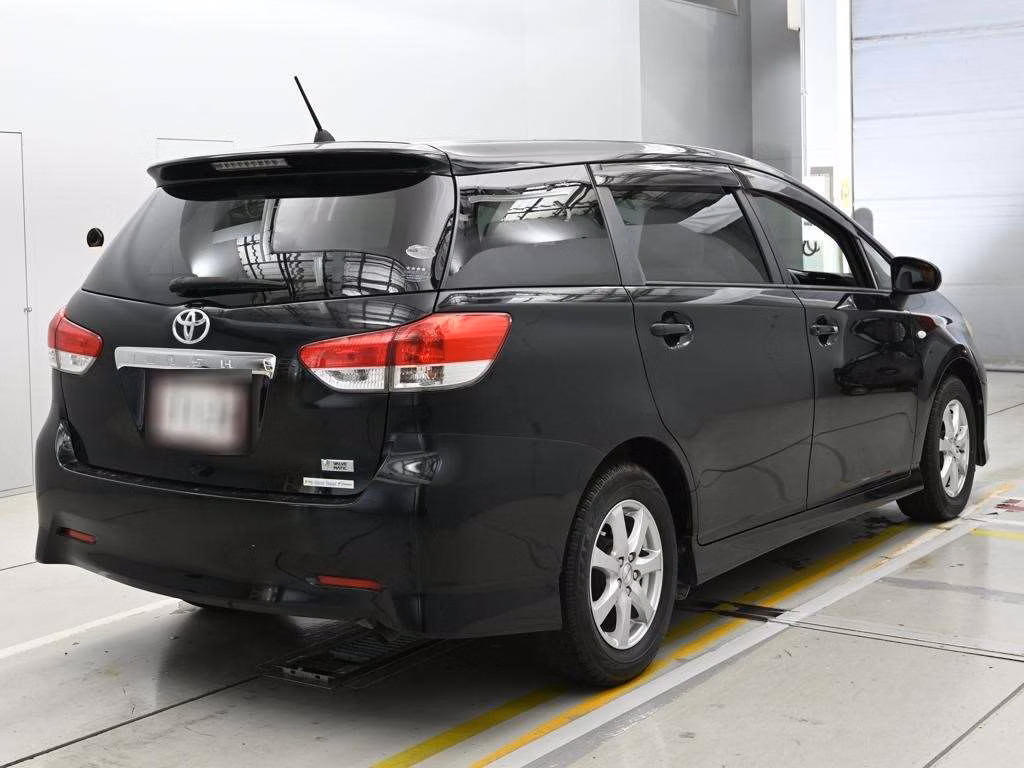 TOYOTA WISH