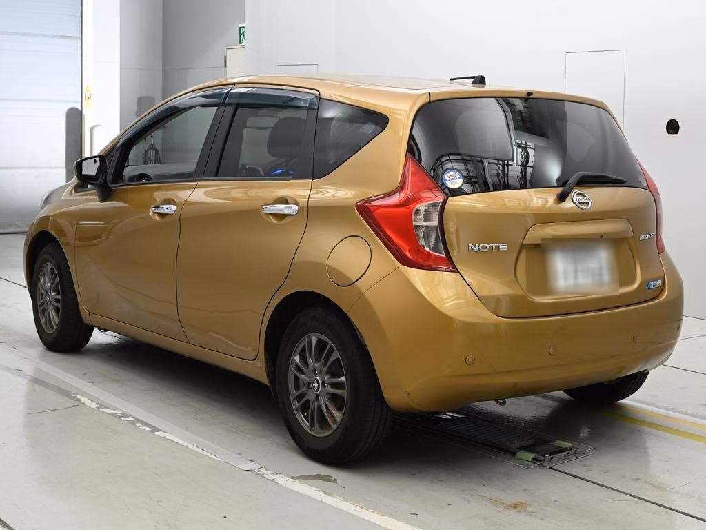NISSAN NOTE