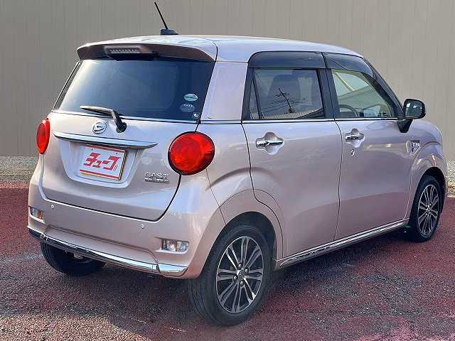 DAIHATSU CAST