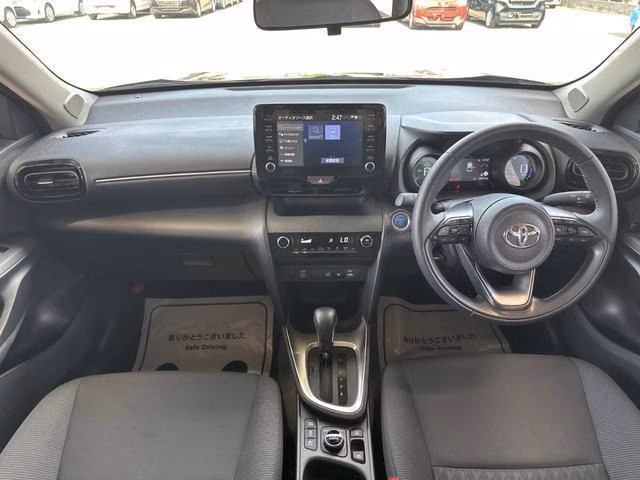 TOYOTA YARIS CROSS