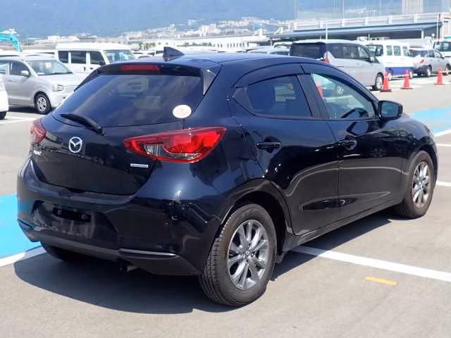 MAZDA MAZDA2