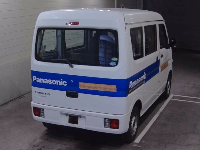 MITSUBISHI MINICAB
