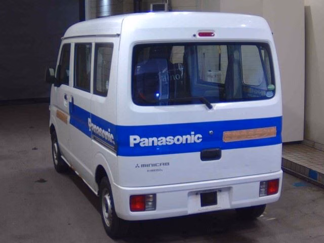 MITSUBISHI MINICAB