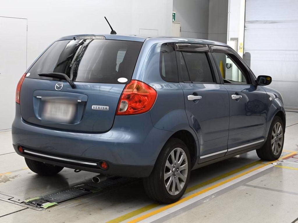 MAZDA VERISA