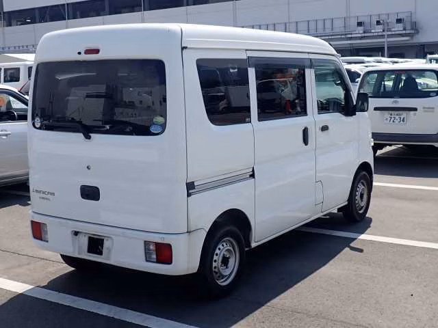 MITSUBISHI MINICAB