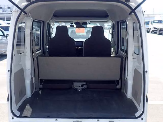 MITSUBISHI MINICAB