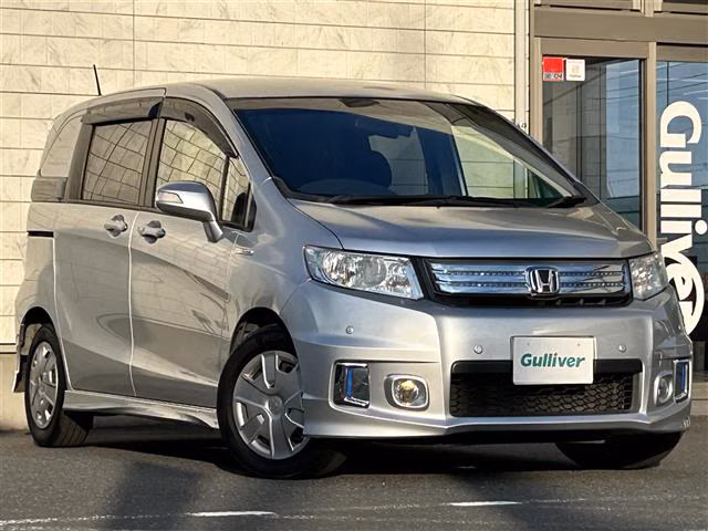 HONDA FREED SPIKE