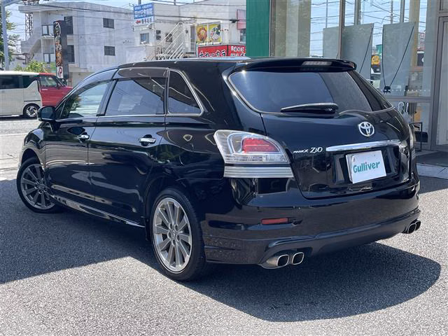 TOYOTA MARK X ZIO