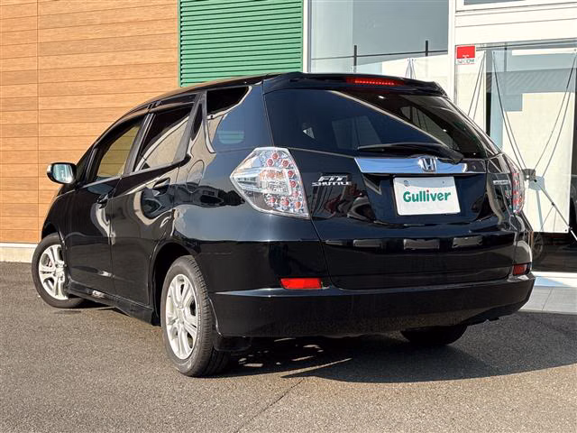 HONDA FIT SHUTTLE