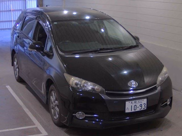 TOYOTA WISH