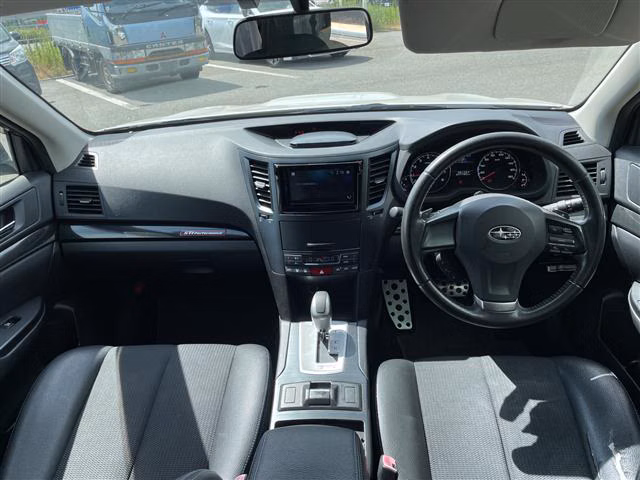 SUBARU LEGACY