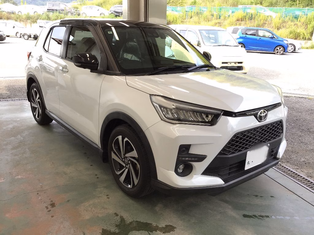 TOYOTA RAIZE