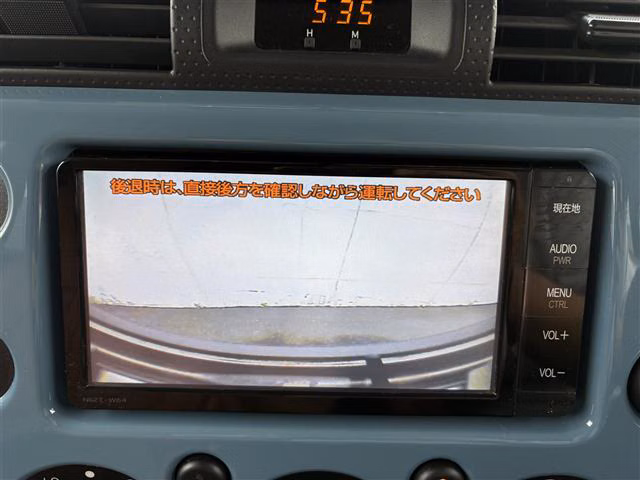 TOYOTA FJ CRUISER