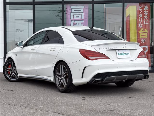 MERCEDES-BENZ CLA-CLASS