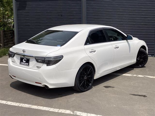 TOYOTA MARK X
