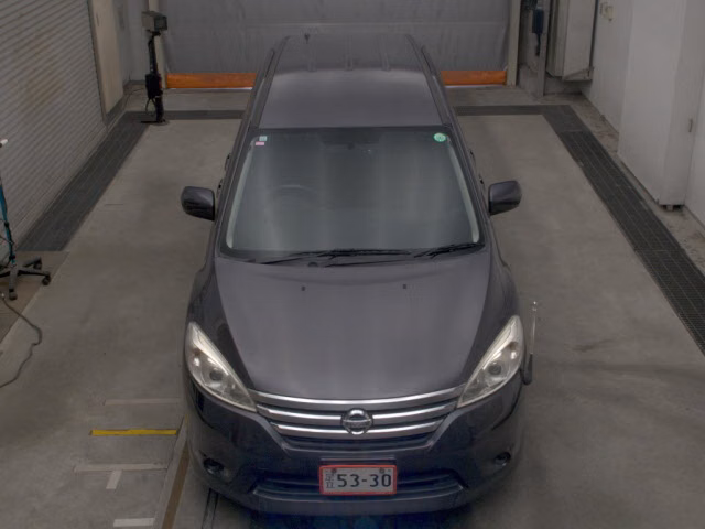 NISSAN LAFESTA