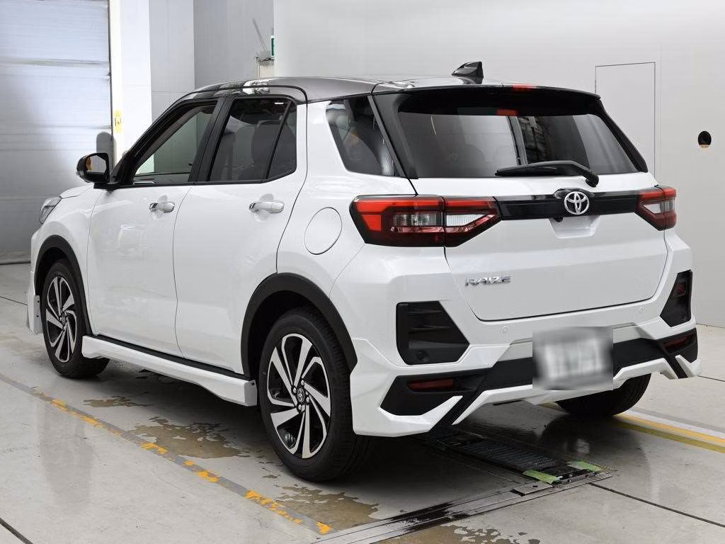 TOYOTA RAIZE