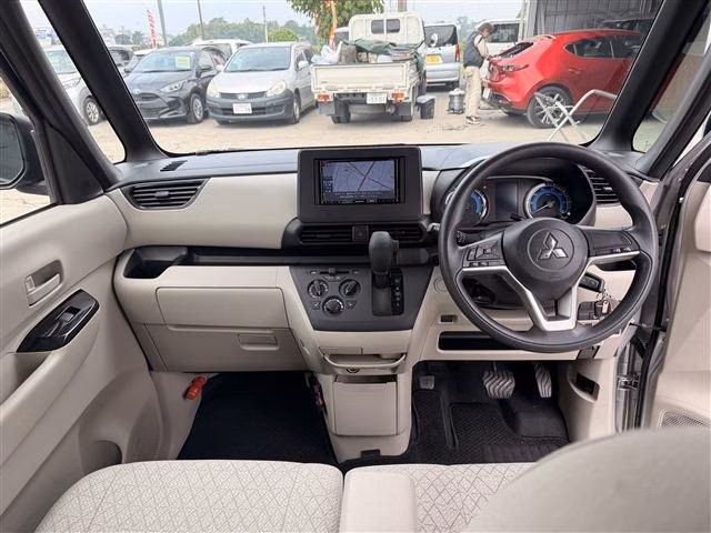 MITSUBISHI EK SPACE
