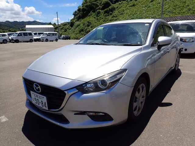 MAZDA AXELA