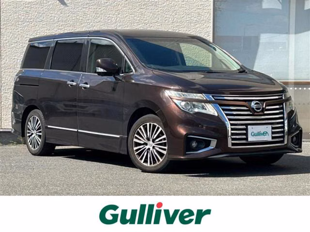 NISSAN ELGRAND