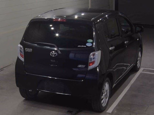 TOYOTA PIXIS EPOCH