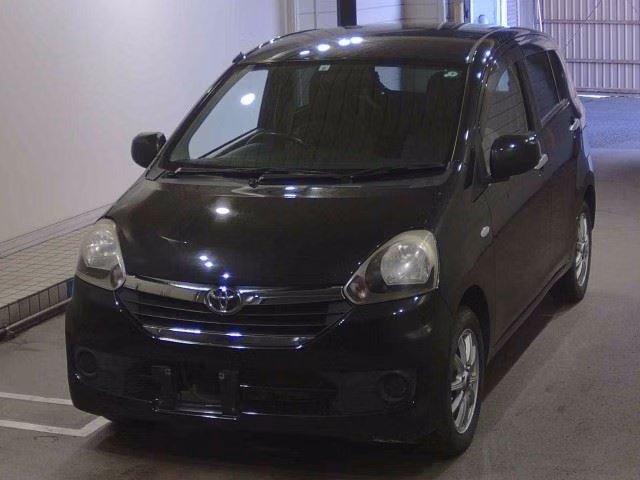 TOYOTA PIXIS EPOCH