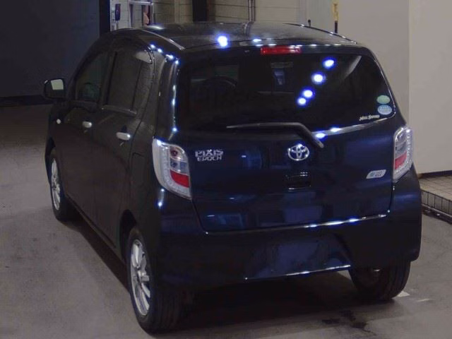 TOYOTA PIXIS EPOCH