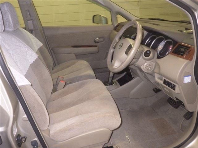 NISSAN TIIDA LATIO