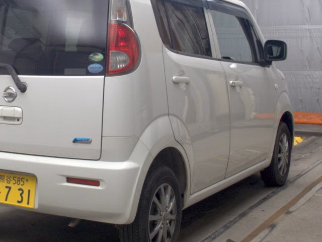 NISSAN MOCO