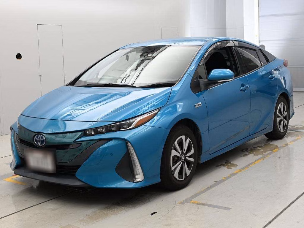 TOYOTA PRIUS PHV