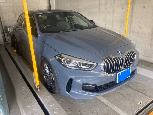 BMW 1-SERIES
