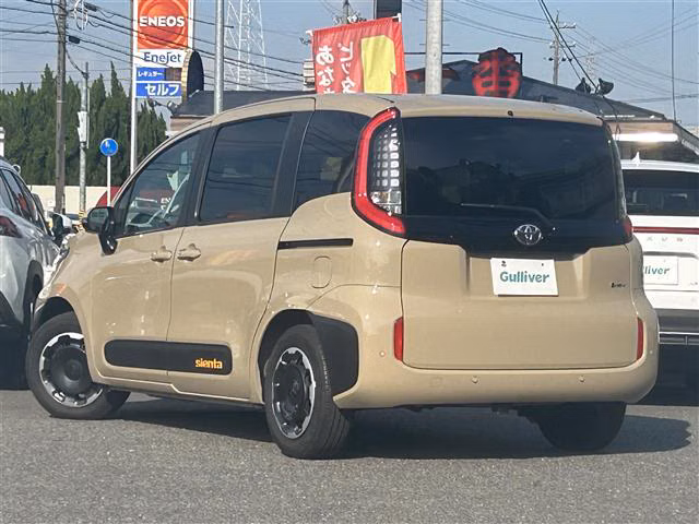 TOYOTA SIENTA