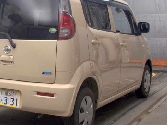 NISSAN MOCO