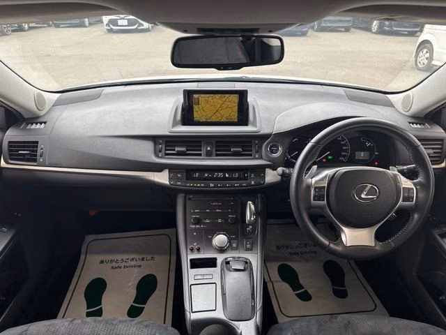 LEXUS CT200H
