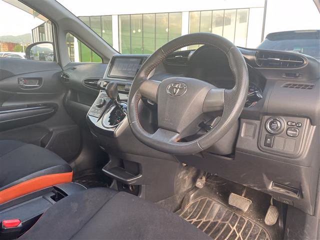 TOYOTA WISH