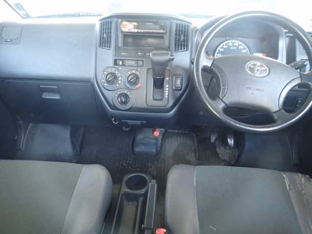 TOYOTA LITE ACE